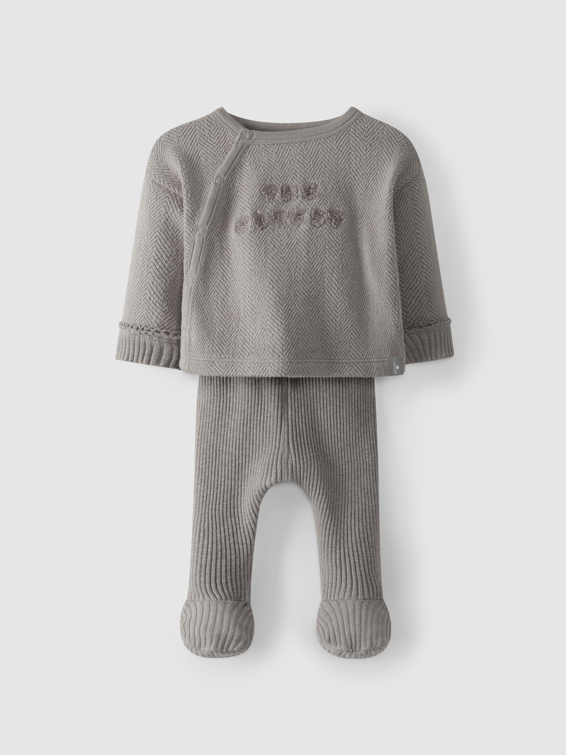 Ribbed jersey sweater and pants set