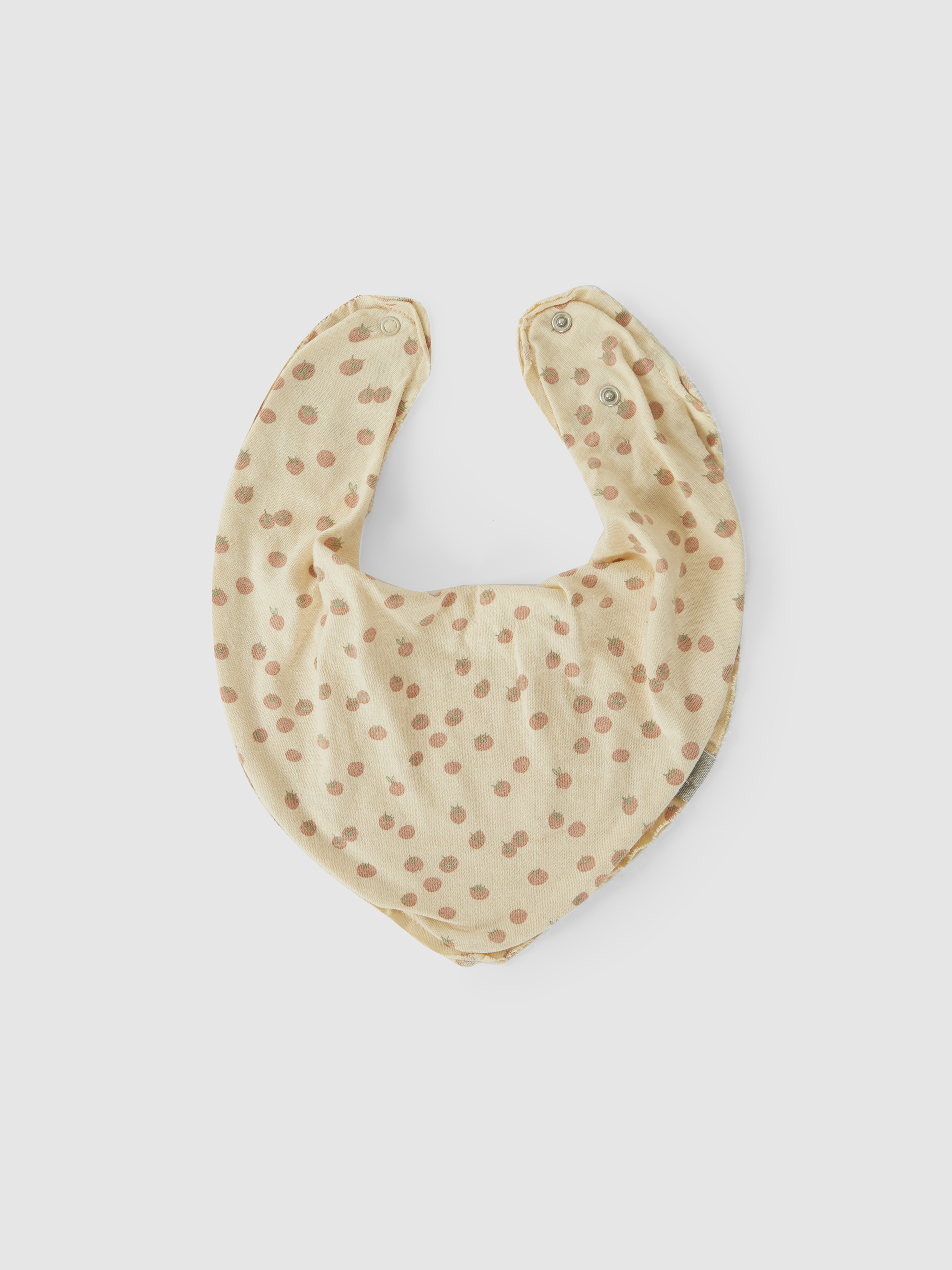 Swaddle set with tomato print bag and bib