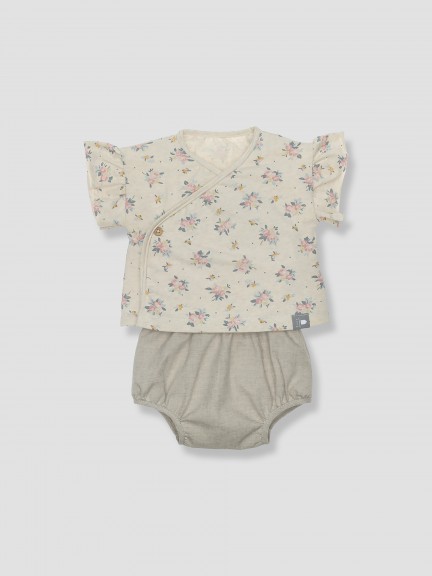 Floral t-shirt and bloomer set