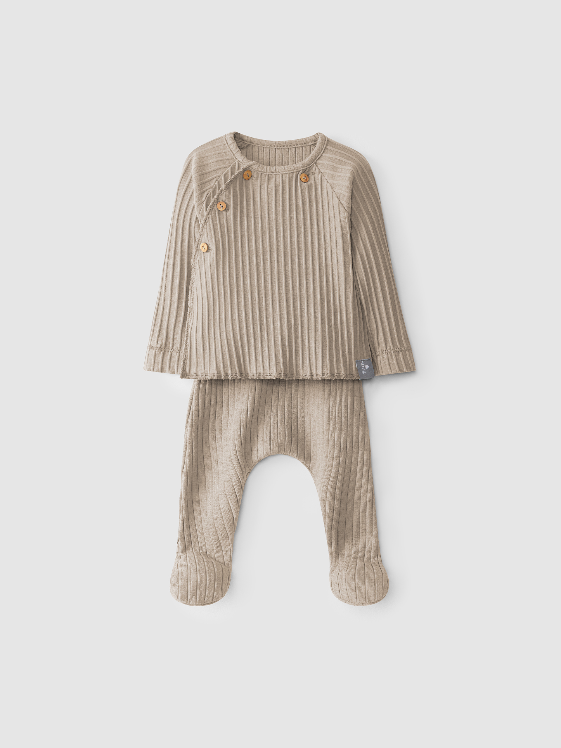 Pants and t-shirt kit in ribben jersey