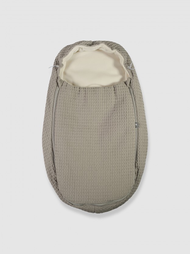 Heating pad for car seat