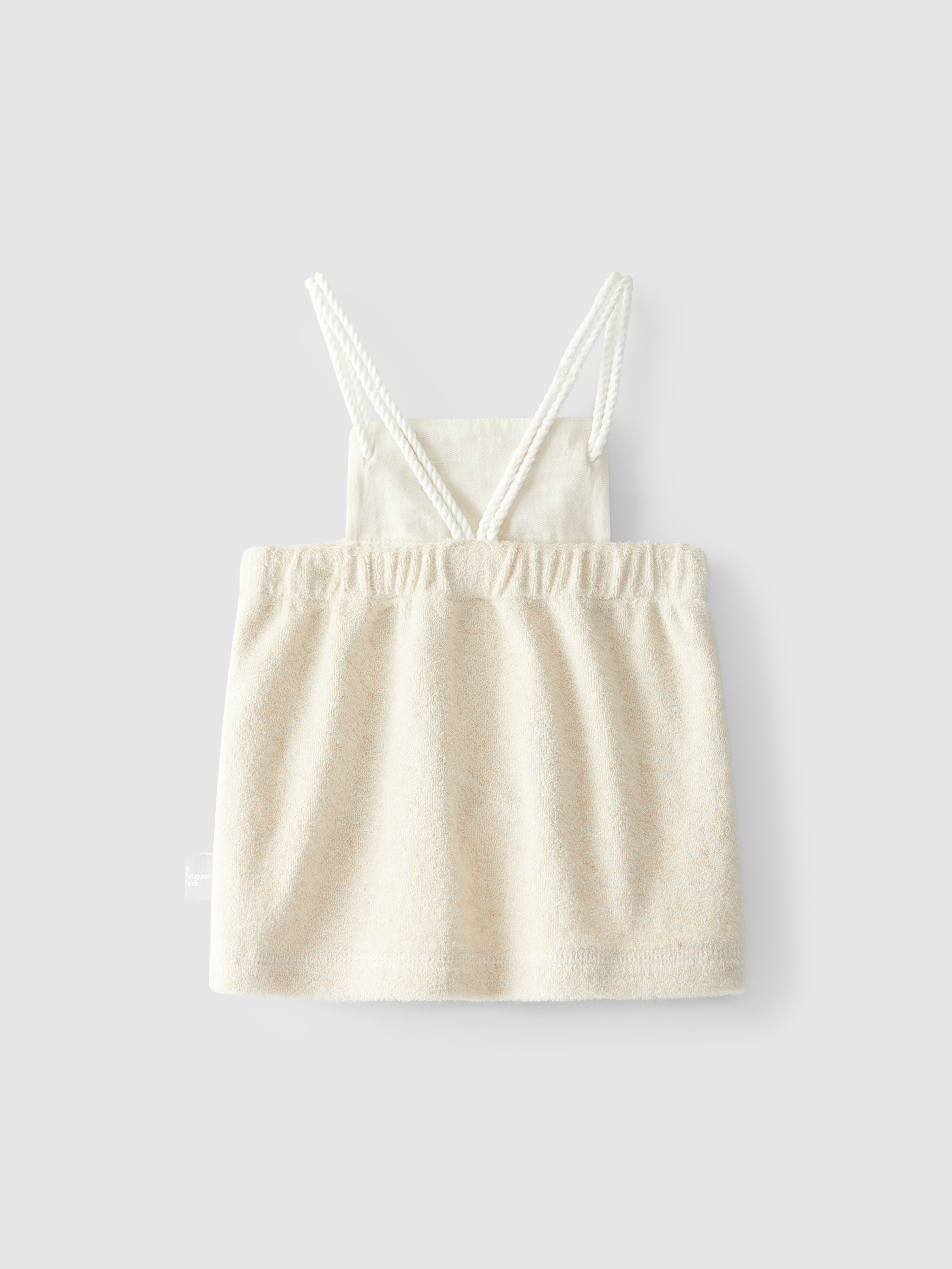 Vestido con tirantes