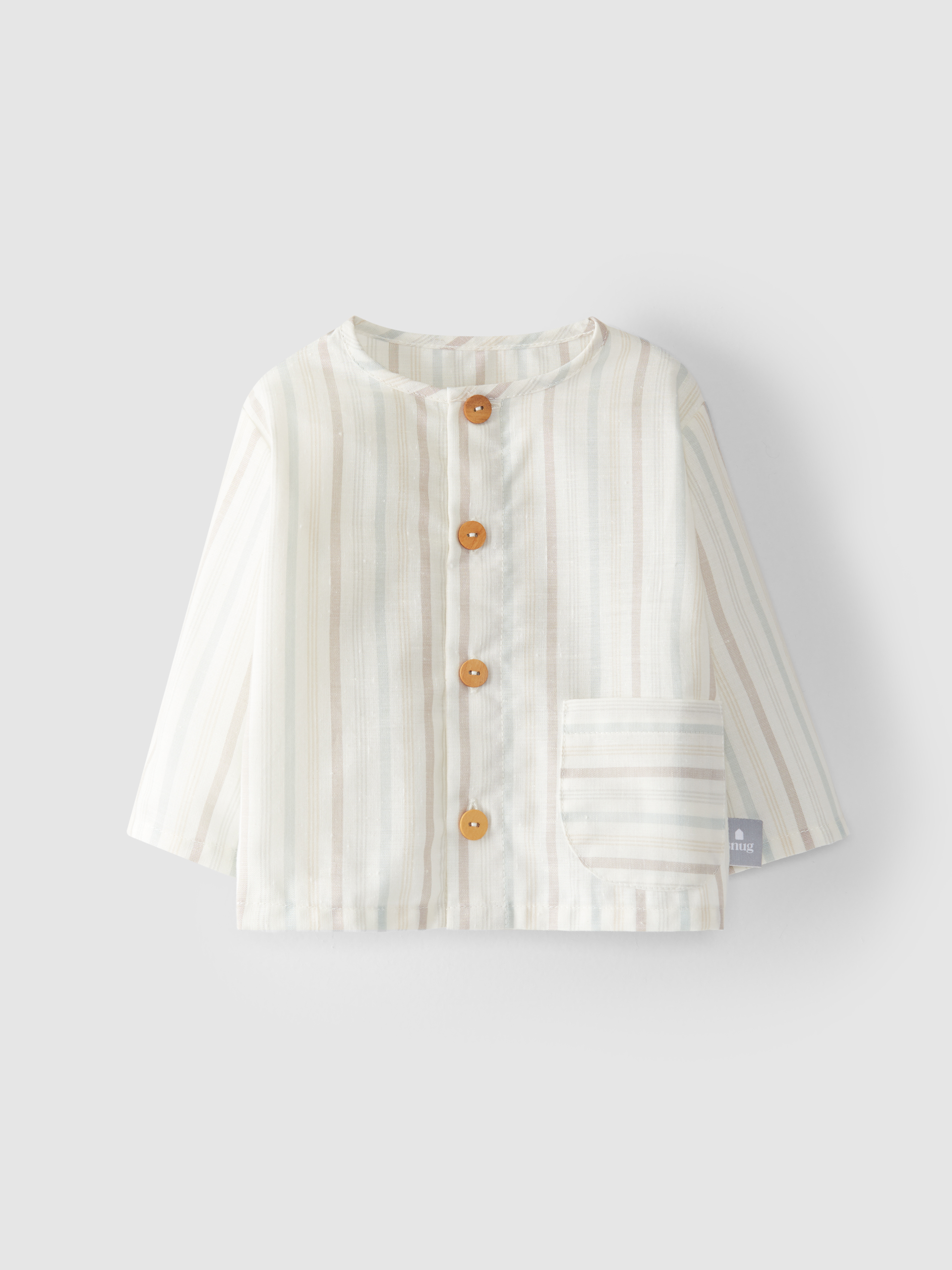 Camisa con bolsillo a rayas