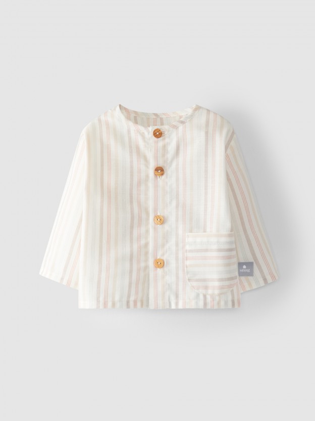 Shirt with pocket stripes