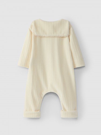 Fatinho gola redonda com efeito "tricot" Fatinho gola redonda com efeito "tricot"