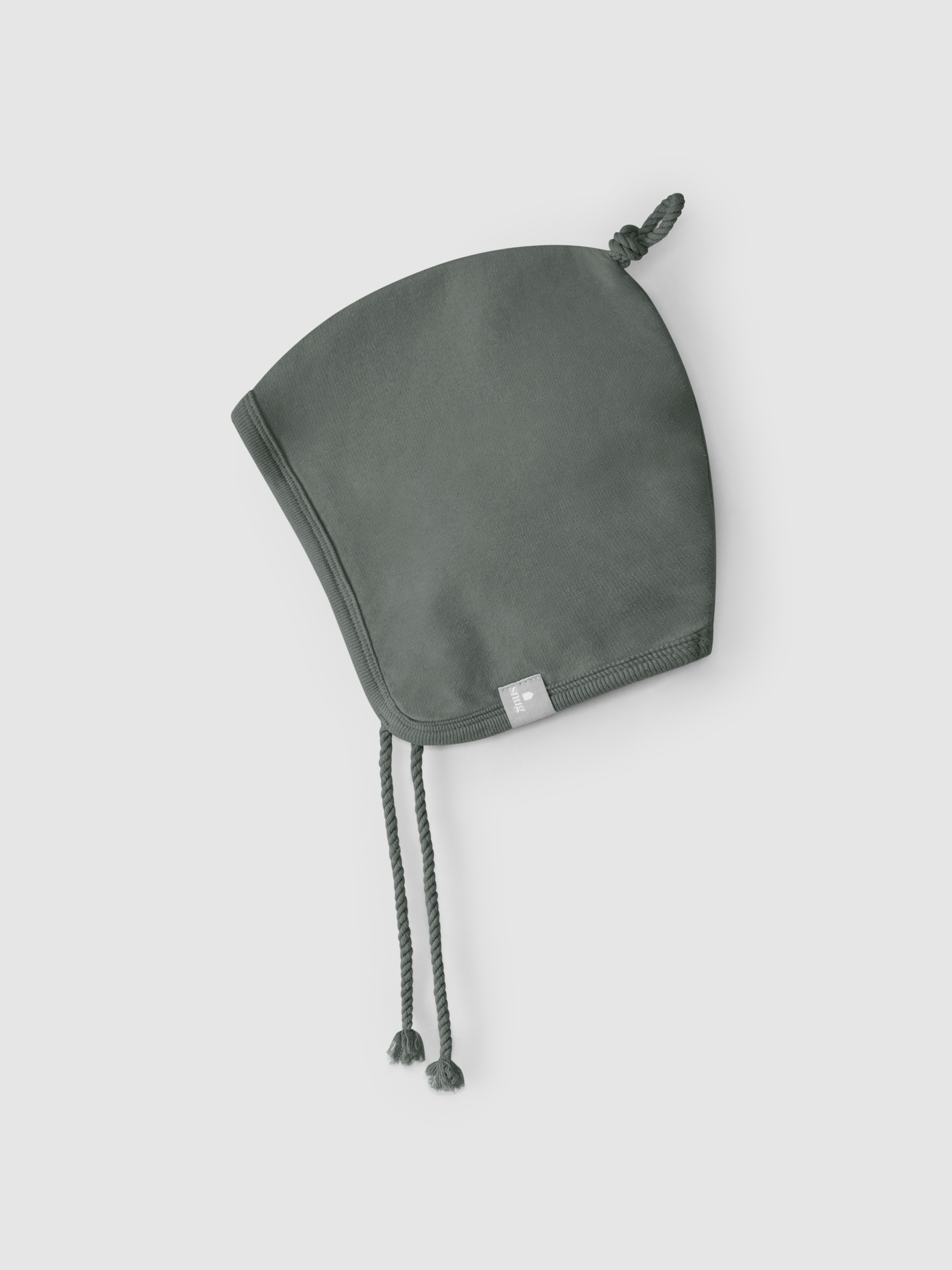 Gorro em felpa com nó