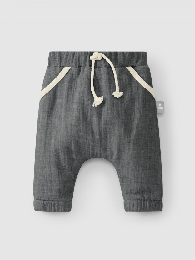Pull-up pants in four-layer muslin