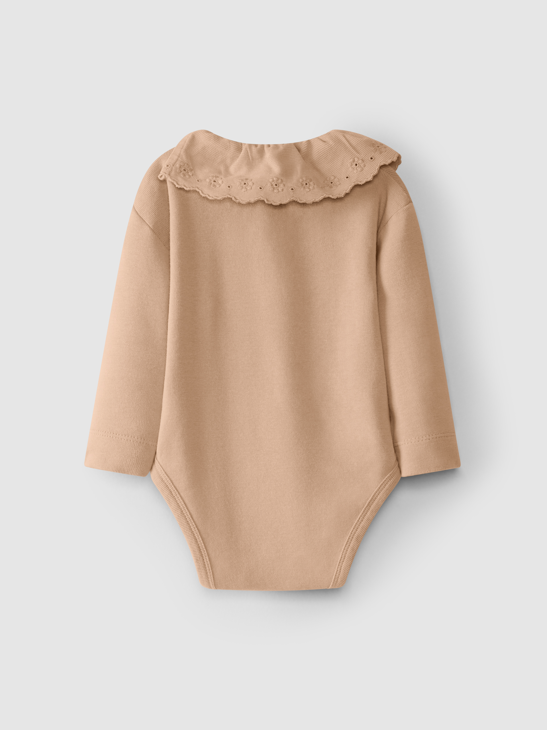 Body cuello bordado inglés