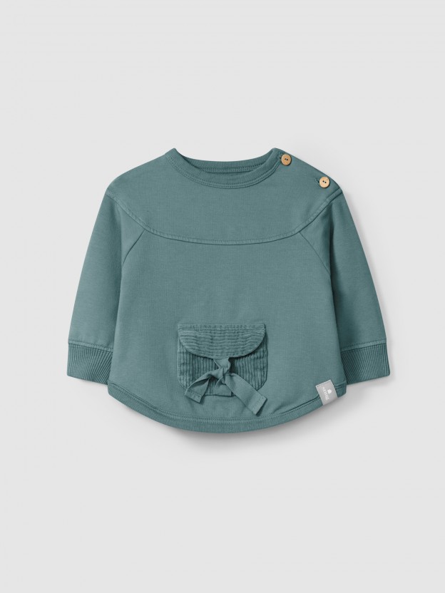 Plush sweatshirt with pocket