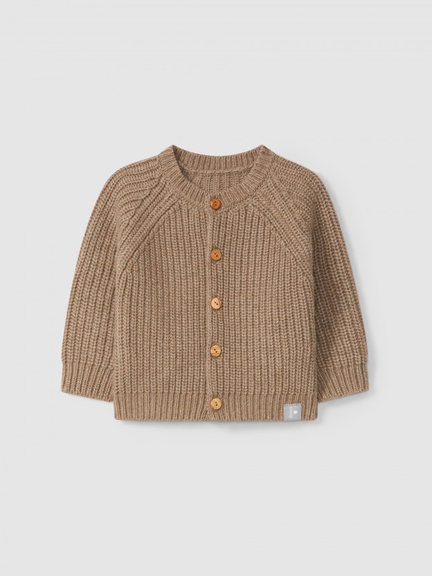 Knitted cardigan with a round neckline