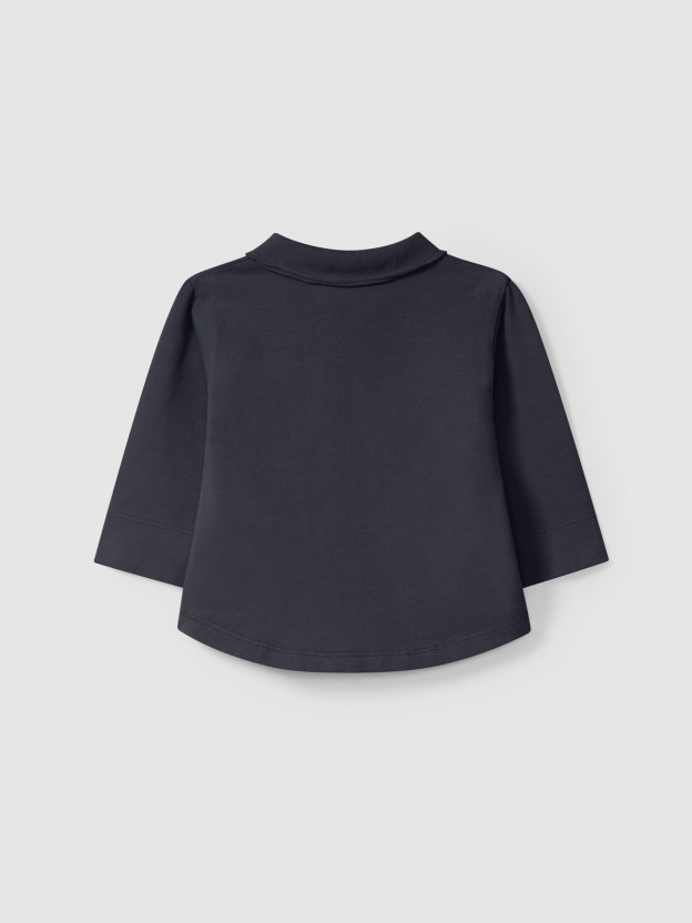 Longsleeve with pointy collar