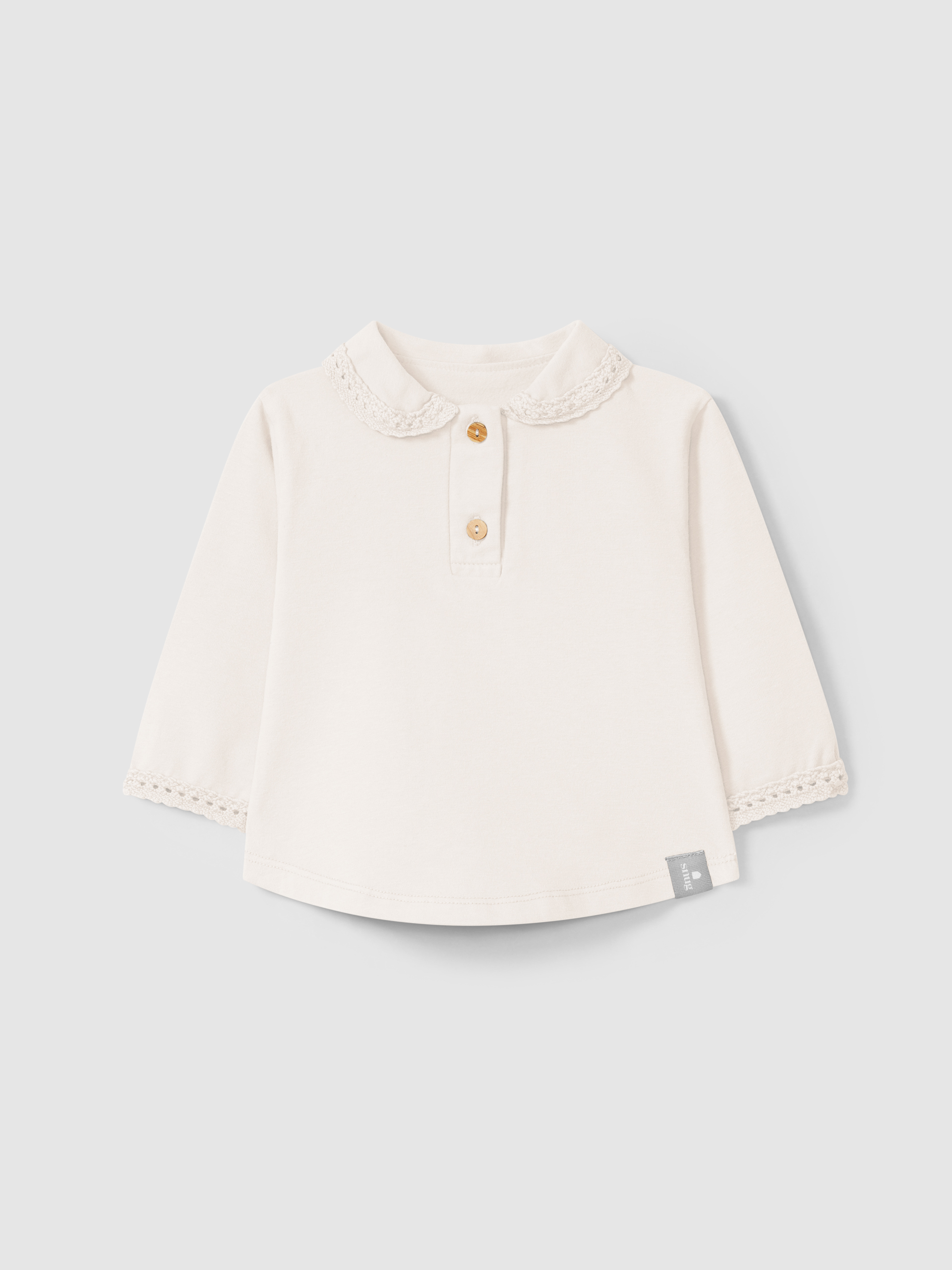 Manga larga con detalle de encaje