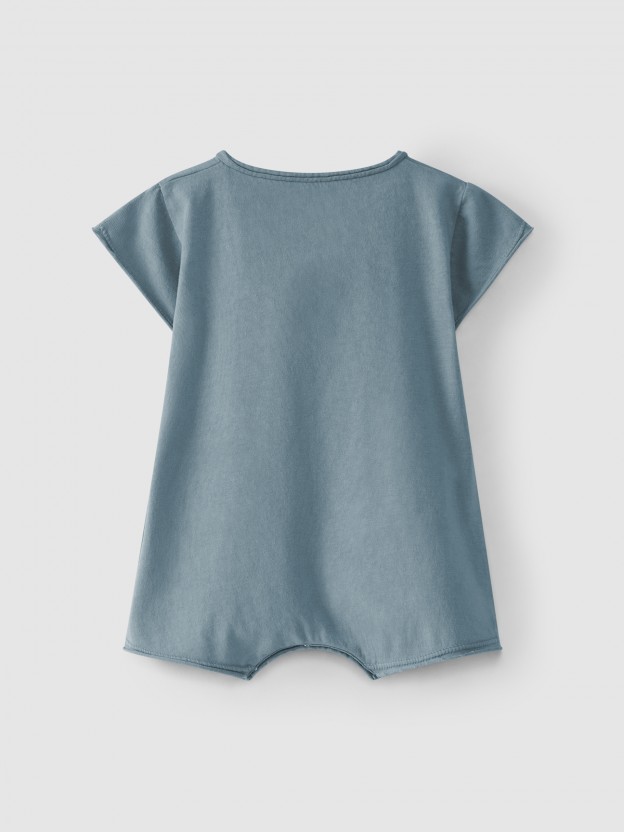 Plain short-leg romper with pockets