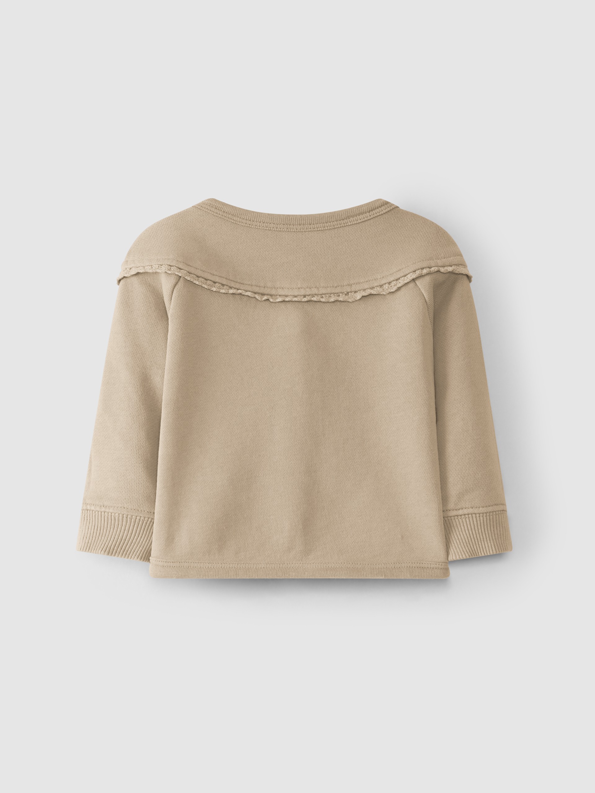 Casaco em felpa renda de croché