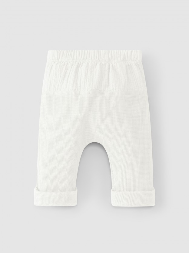 Waffle weave pull-up pants