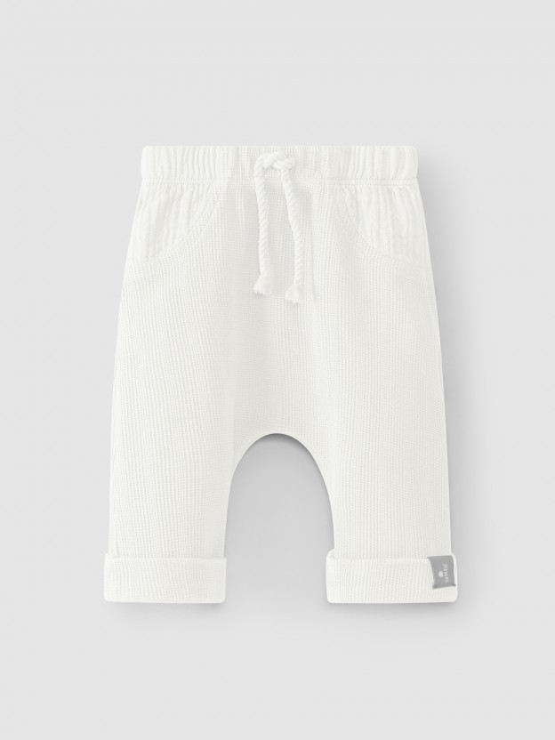Waffle weave pull-up pants