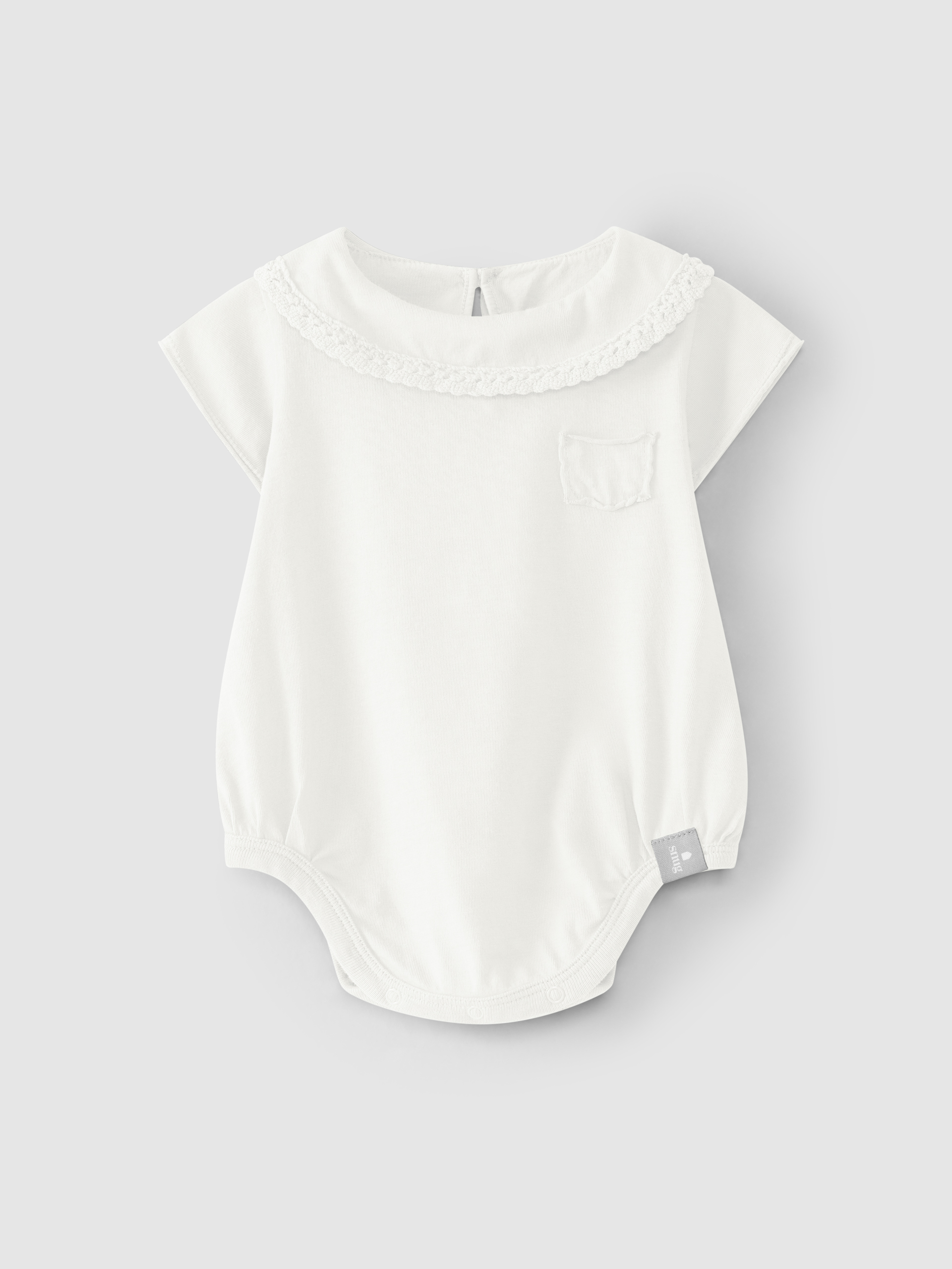 Body gola em renda de croché