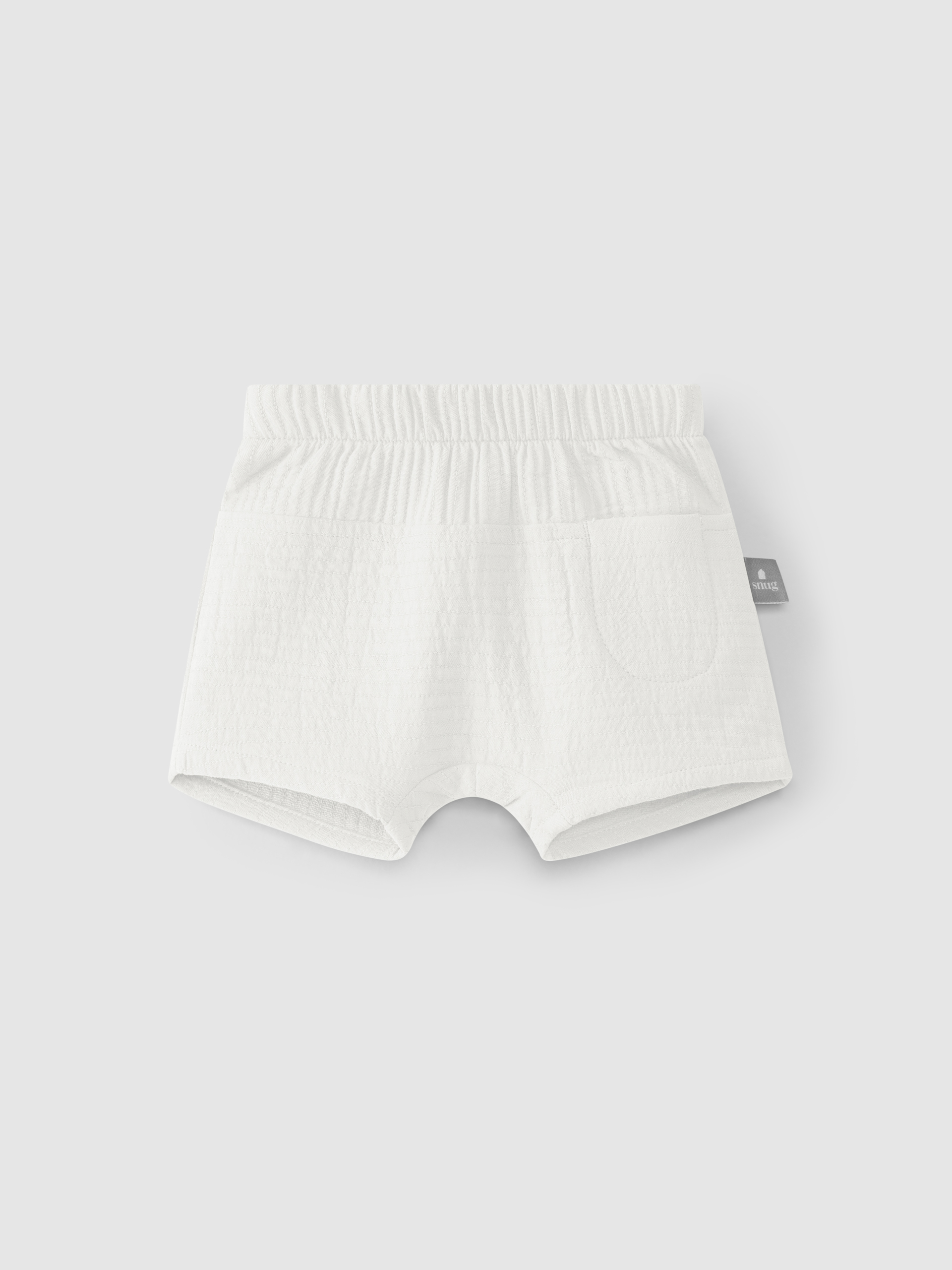 Plain shorts with pocket