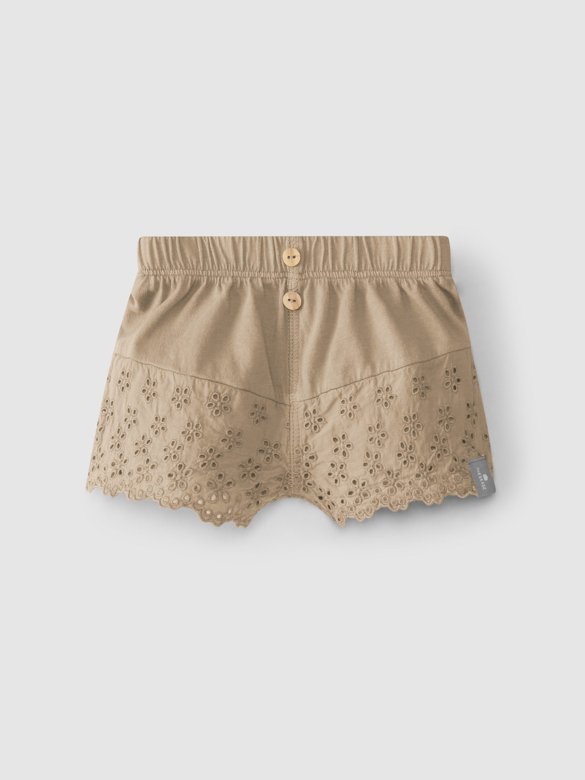 Calções bordado inglês