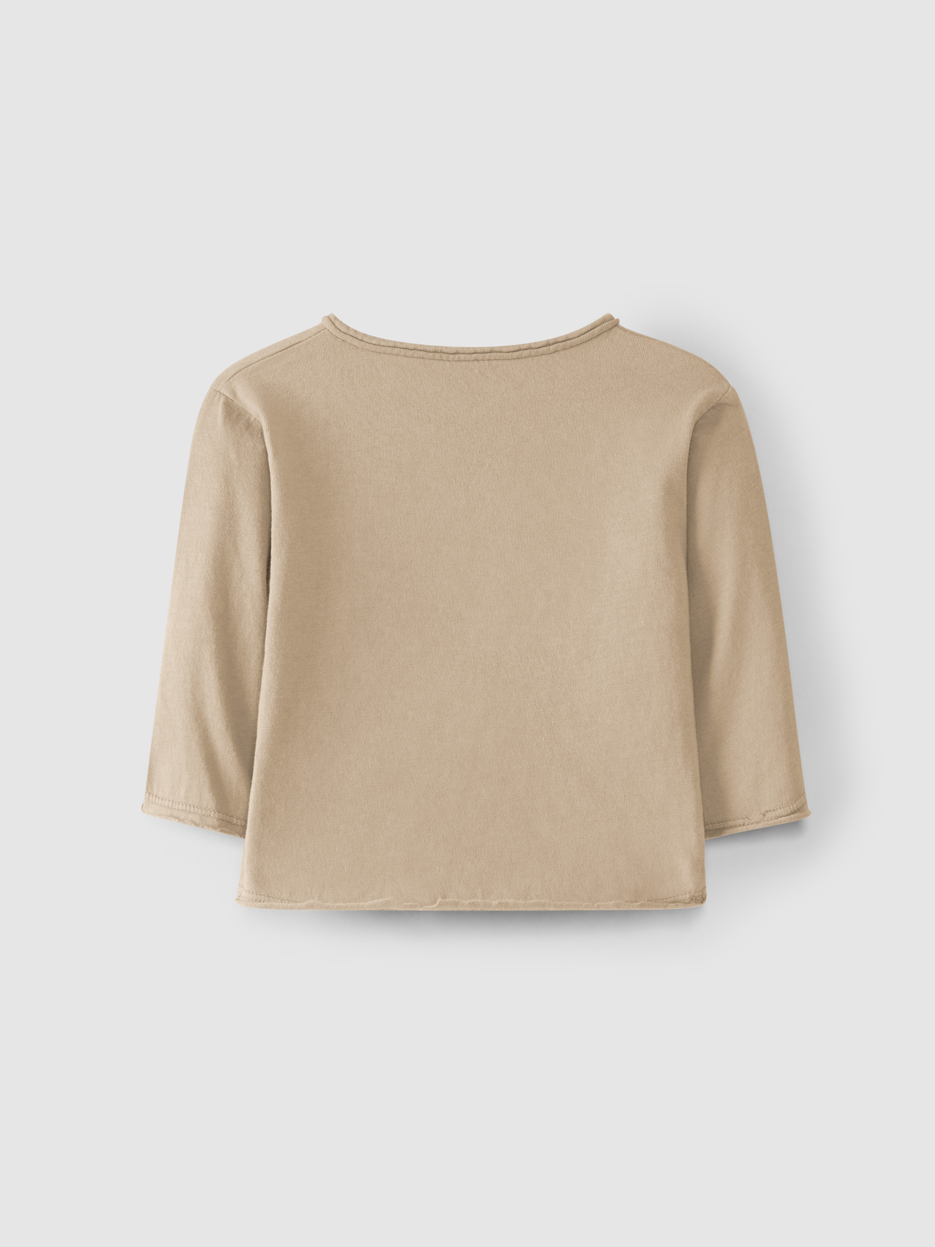 Longsleeve lisa com bolso