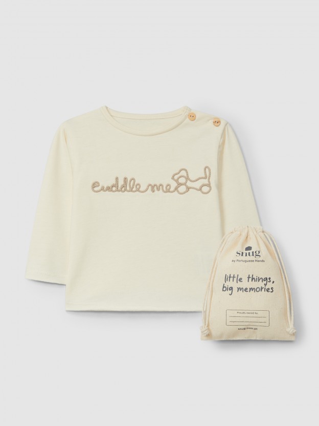 Longsleeve "Cuddle me" com saco oferta