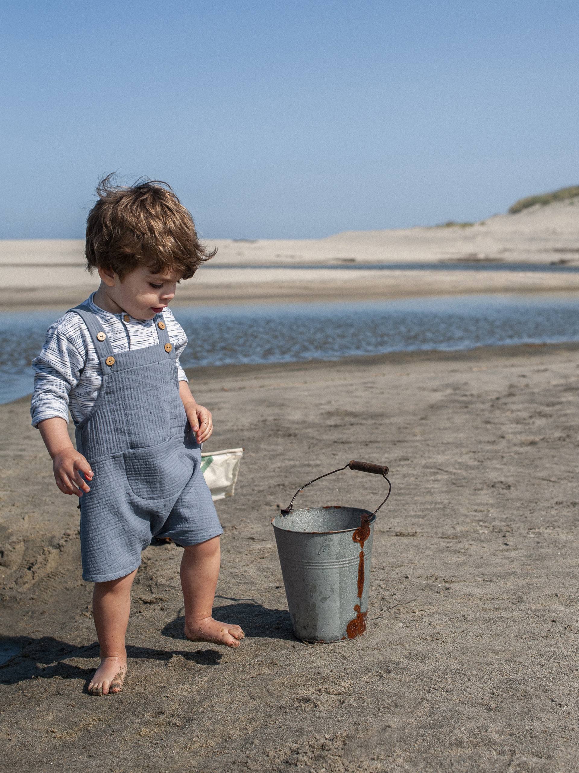 Calções de peito liso com bolso