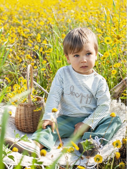 Manga larga bordada con cordón Manga larga bordada con cordón