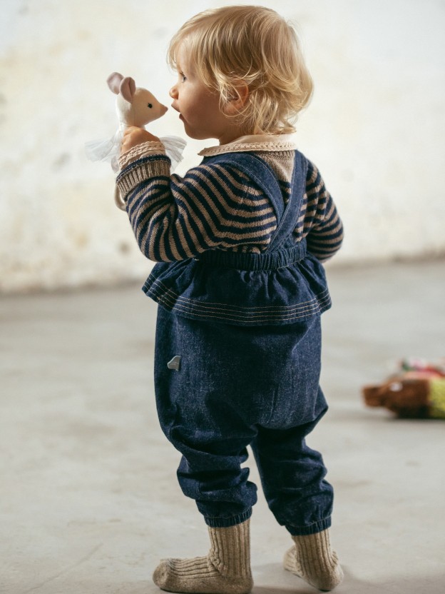 Dungarees with ruffle in organic cotton denim