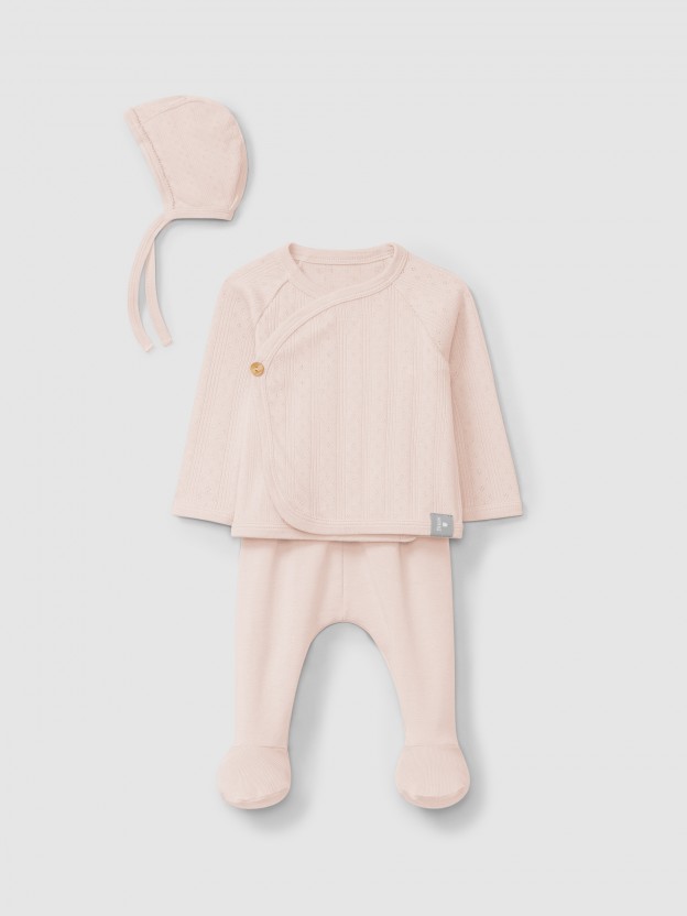 Conjunto de trs peas ajour