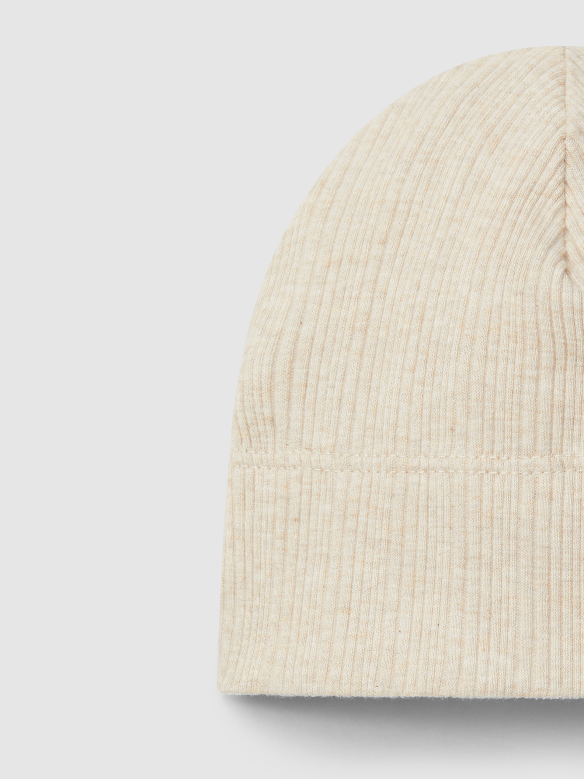 Conjunto de três peças  em malha canelada