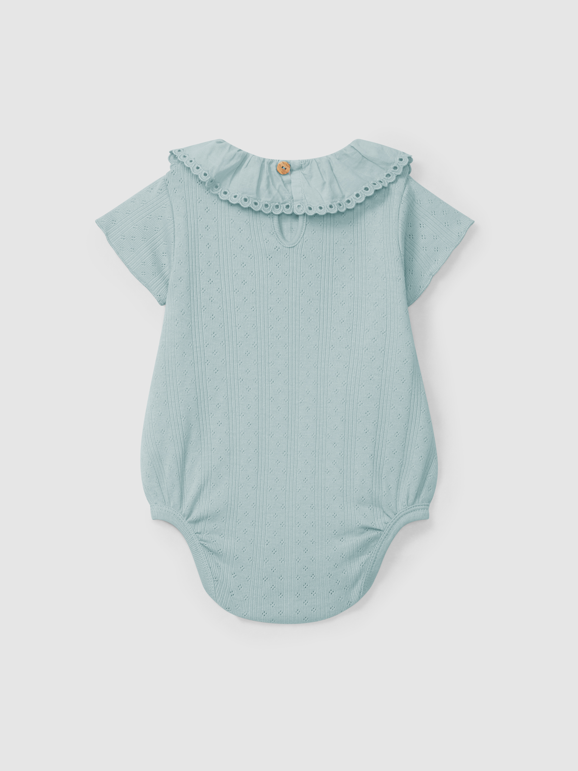 Body ajour com gola de folho bordado inglês