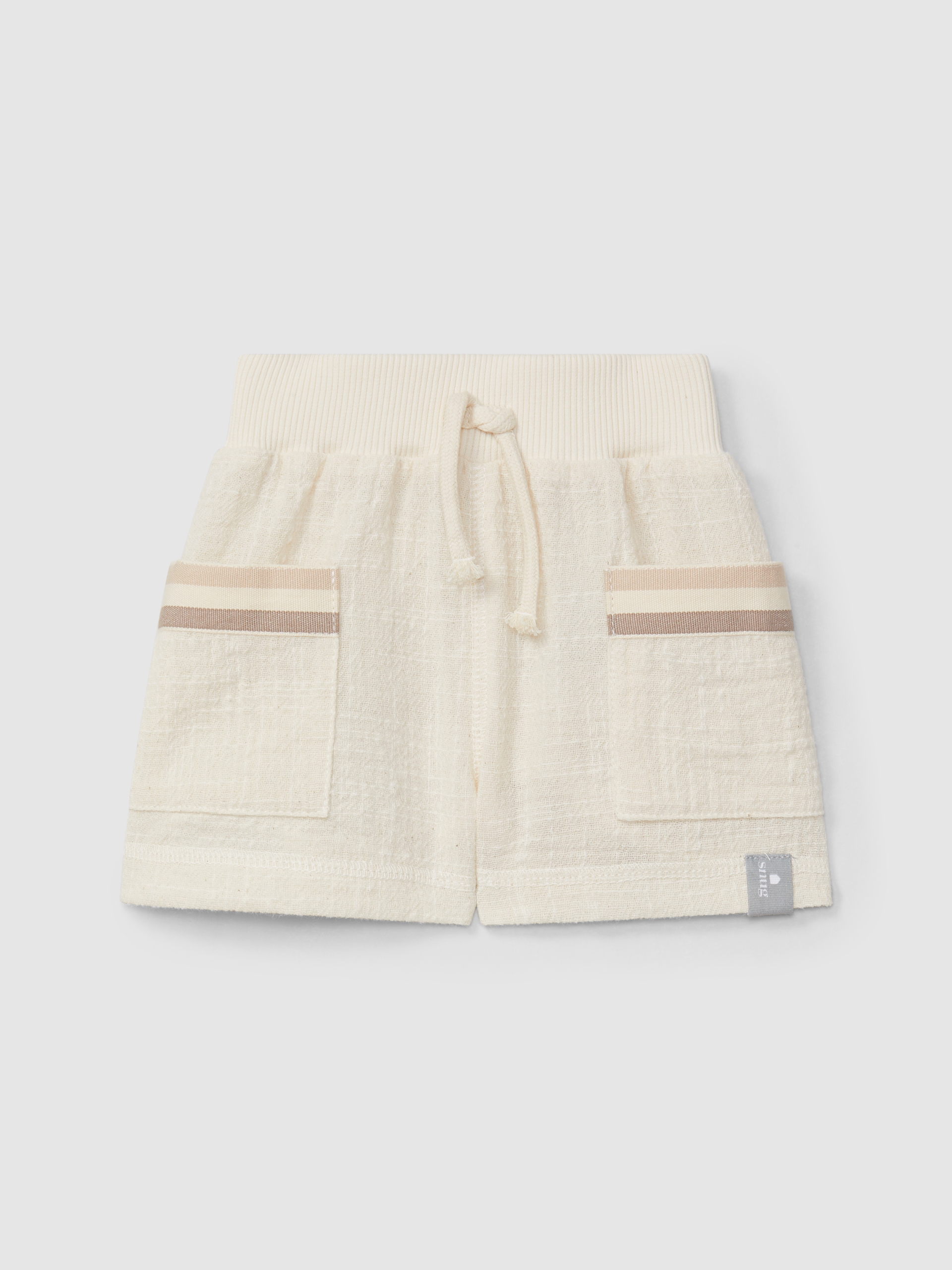 Natural-effect pull-up shorts