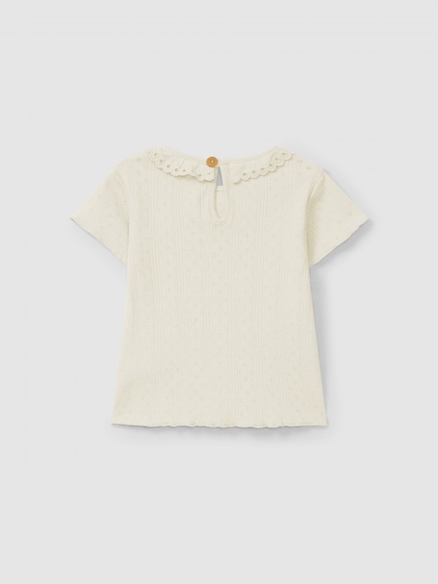 T-shirt ajour com gola de folho bordado inglês T-shirt ajour com gola de folho bordado inglês