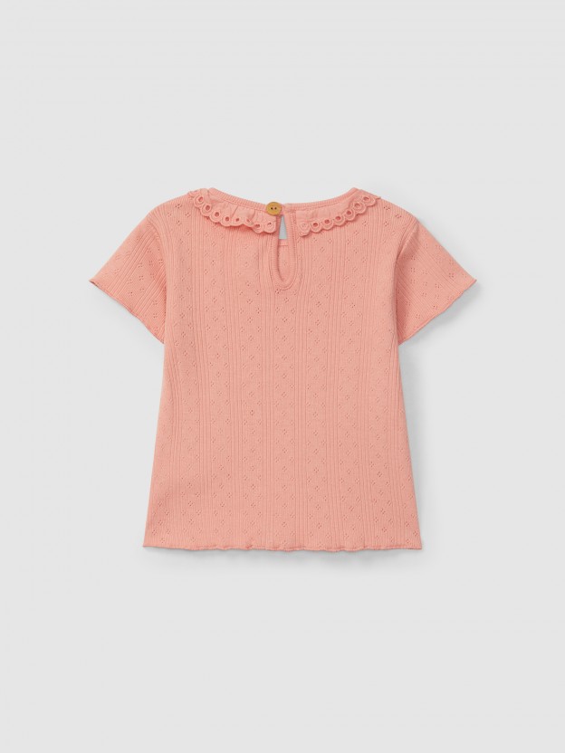 Ajour pattern T-shirt with ruffled collar English embroidery