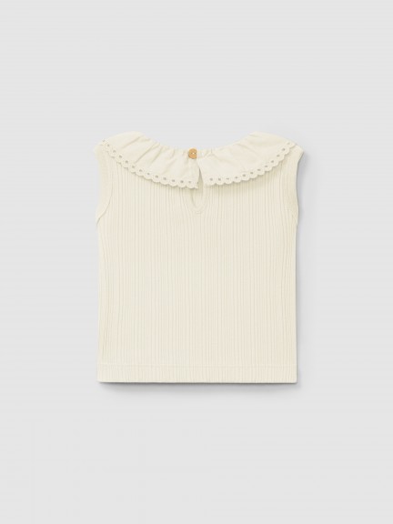 Singlet em malha canelada e gola bordado inglês Singlet em malha canelada e gola bordado inglês