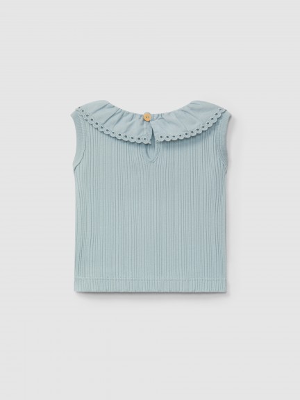 Singlet em malha canelada e gola bordado inglês Singlet em malha canelada e gola bordado inglês