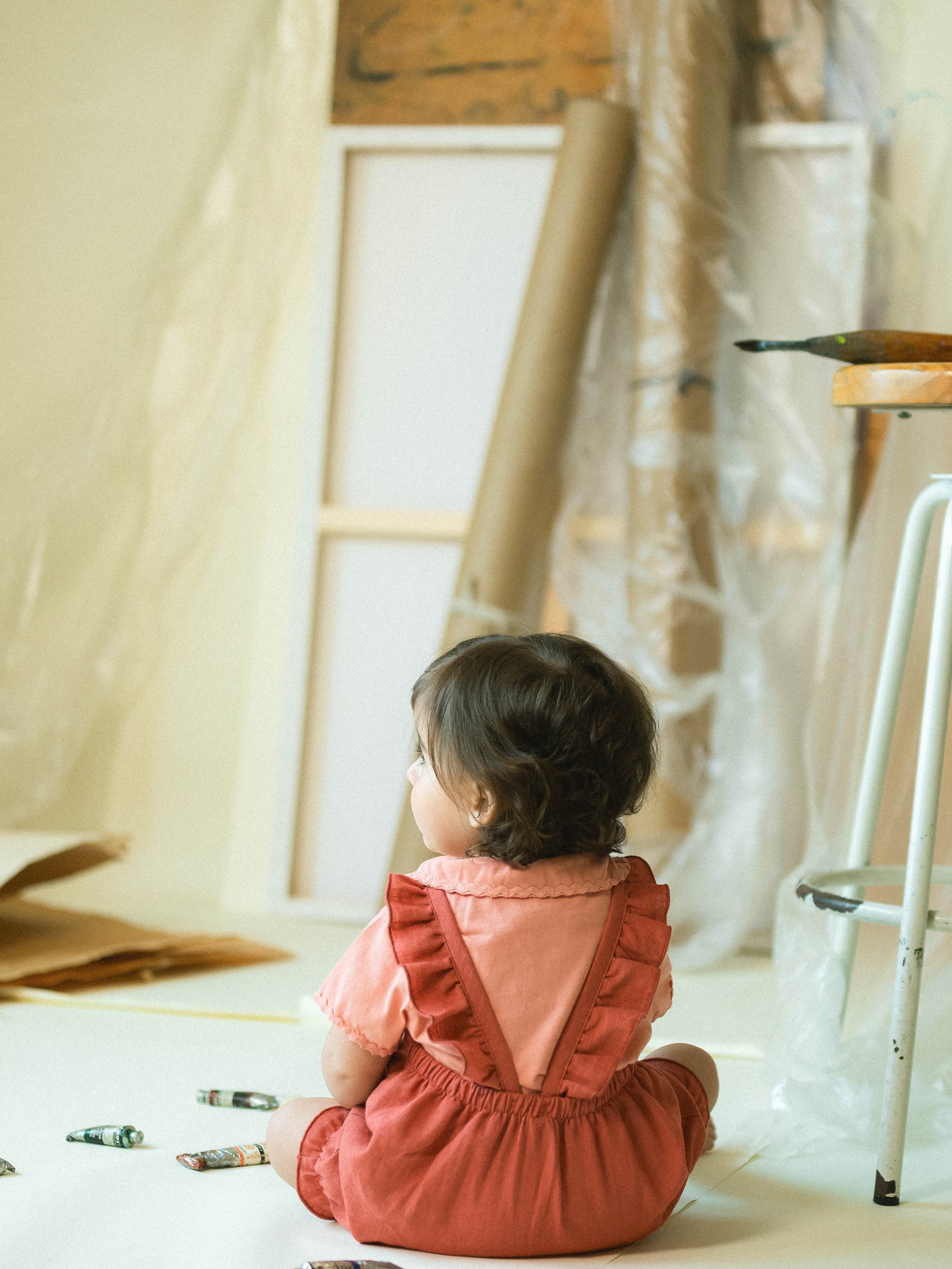 Bombacho liso de lino con algodón y tirantes con volante
