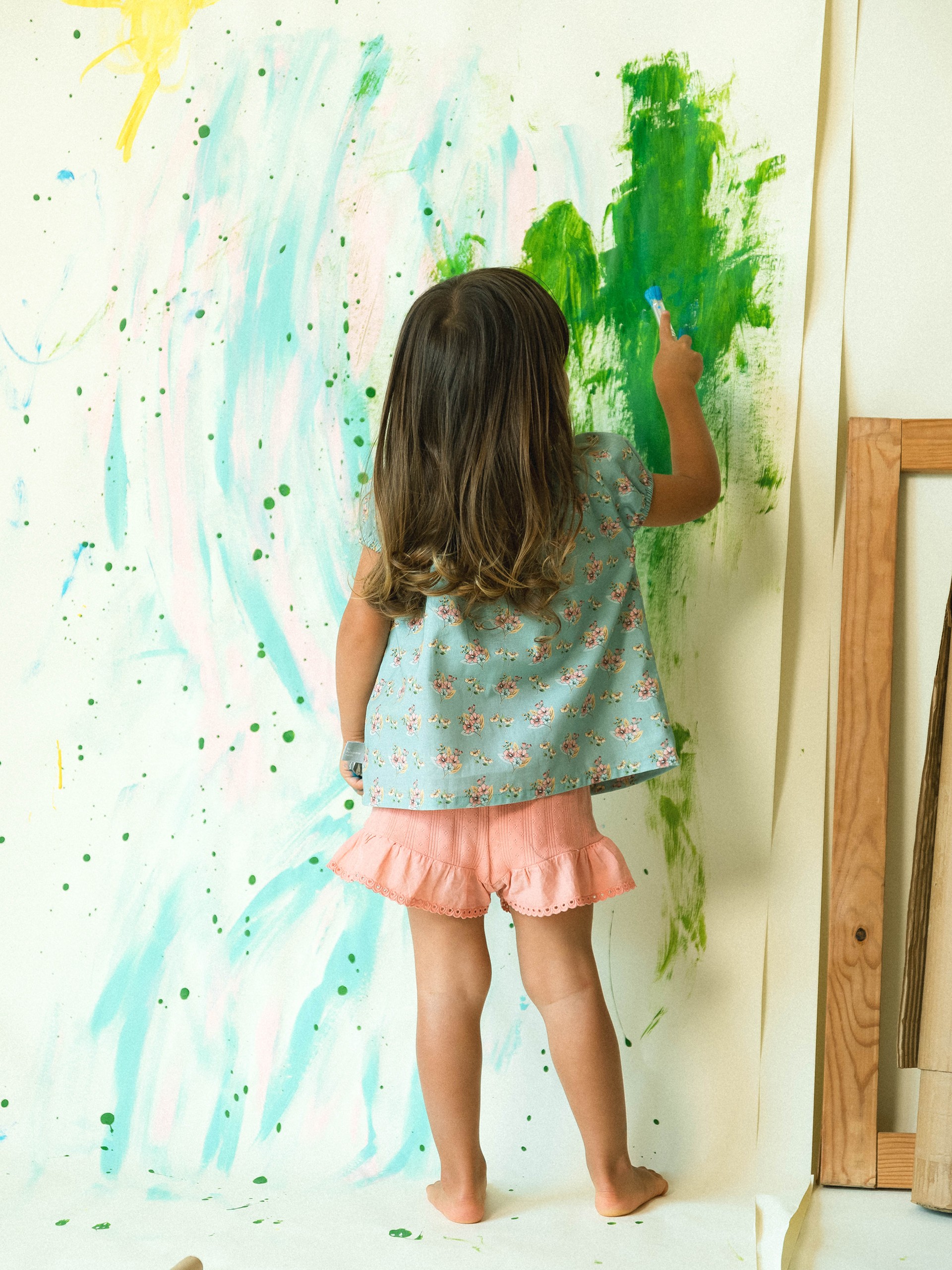 Calções pull-up ajour com bordado inglês