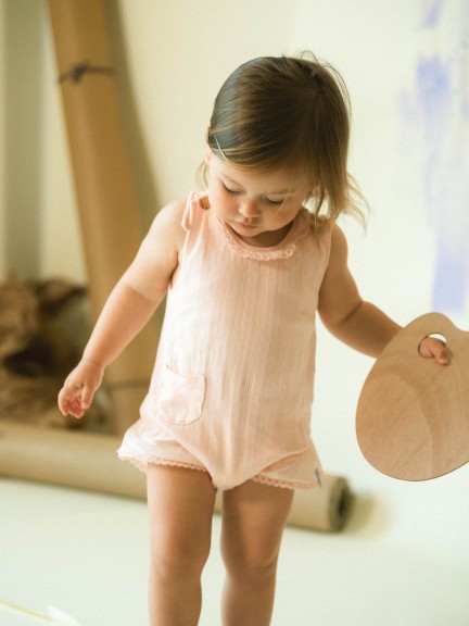 Mono ajour con bordado inglés Mono ajour con bordado inglés