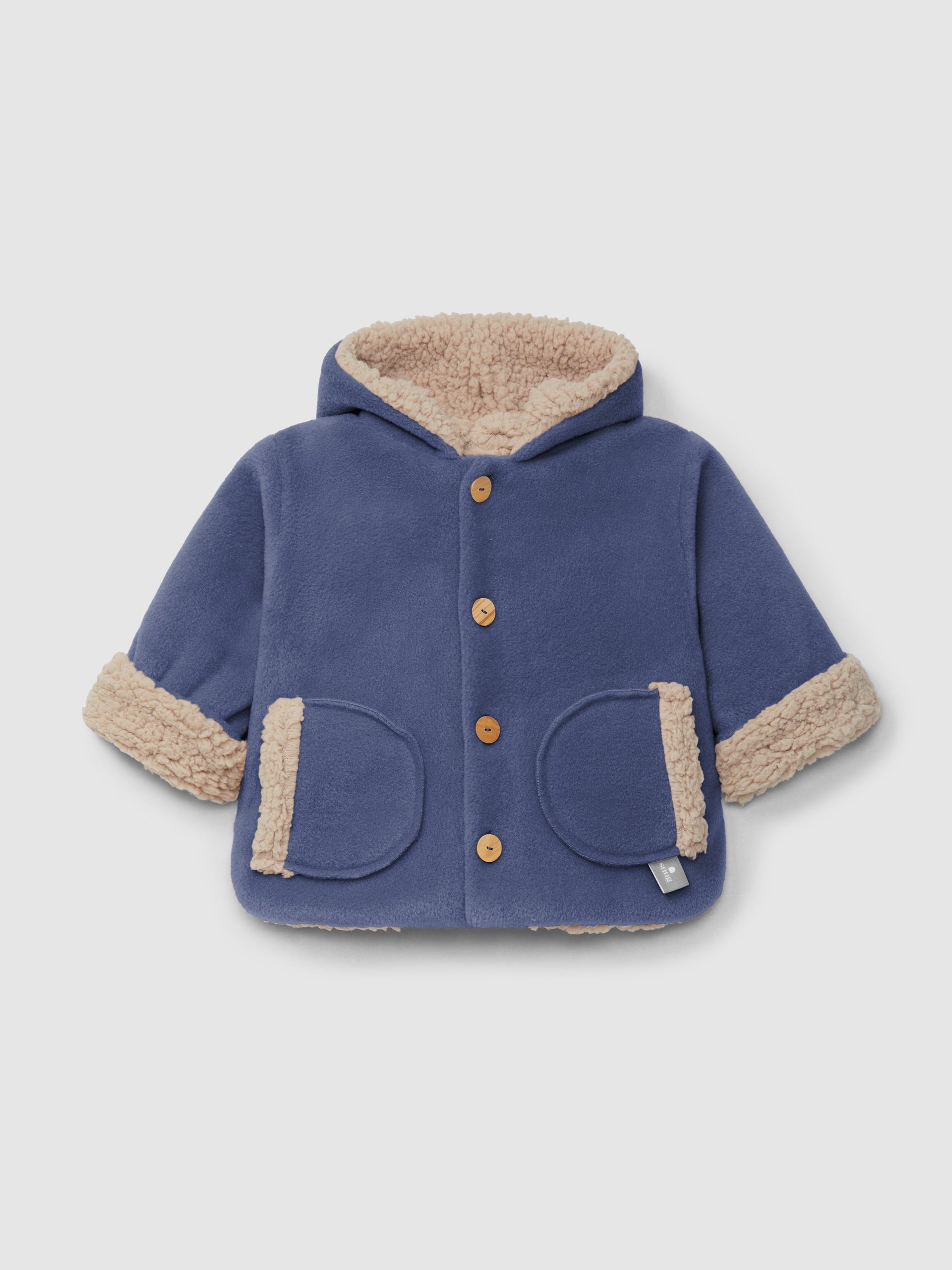 Fleece hooded jacket and interior fur