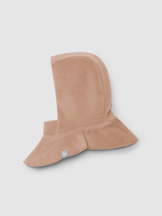 Fleece beanie with collar