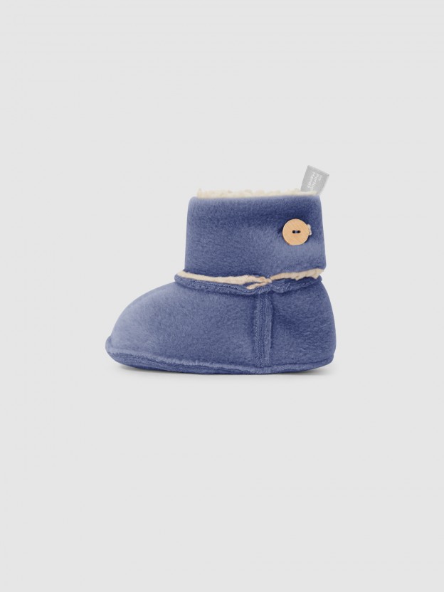 Fleece booties with fur Fleece booties with fur