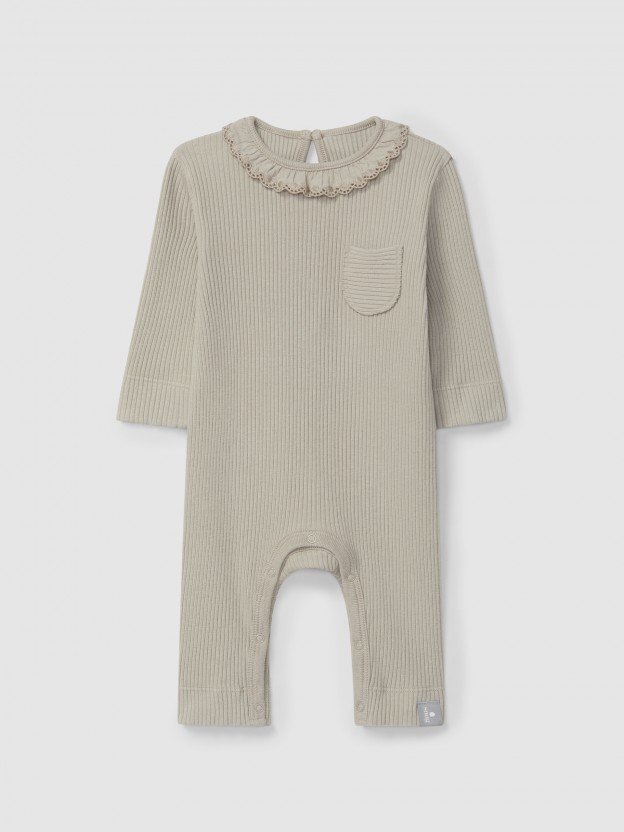 Romper in ribbed jersey with ruffled collar Romper in ribbed jersey with ruffled collar