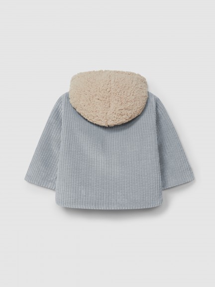 Casaco com capuz em veludo canelado Casaco com capuz em veludo canelado