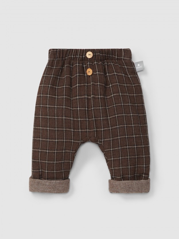 Check pull-up pants Check pull-up pants
