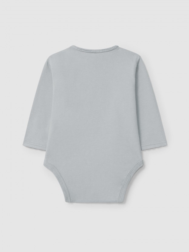 Collarless bodysuit in organic cotton with pocket Collarless bodysuit in organic cotton with pocket