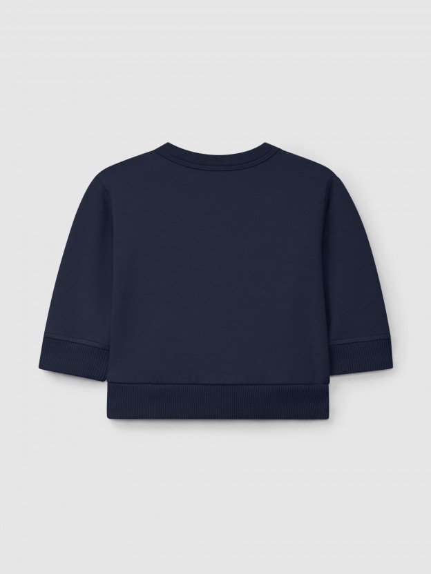 Plush sweatshirt with kangaroo pockets Plush sweatshirt with kangaroo pockets