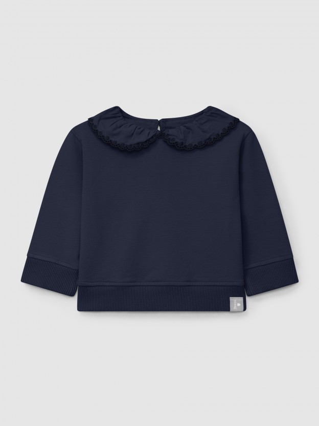 Plush sweatshirt with ruffled embroidered collar Plush sweatshirt with ruffled embroidered collar