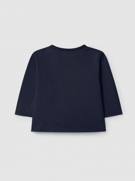 Longsleeve in organic cotton with pocket Longsleeve in organic cotton with pocket