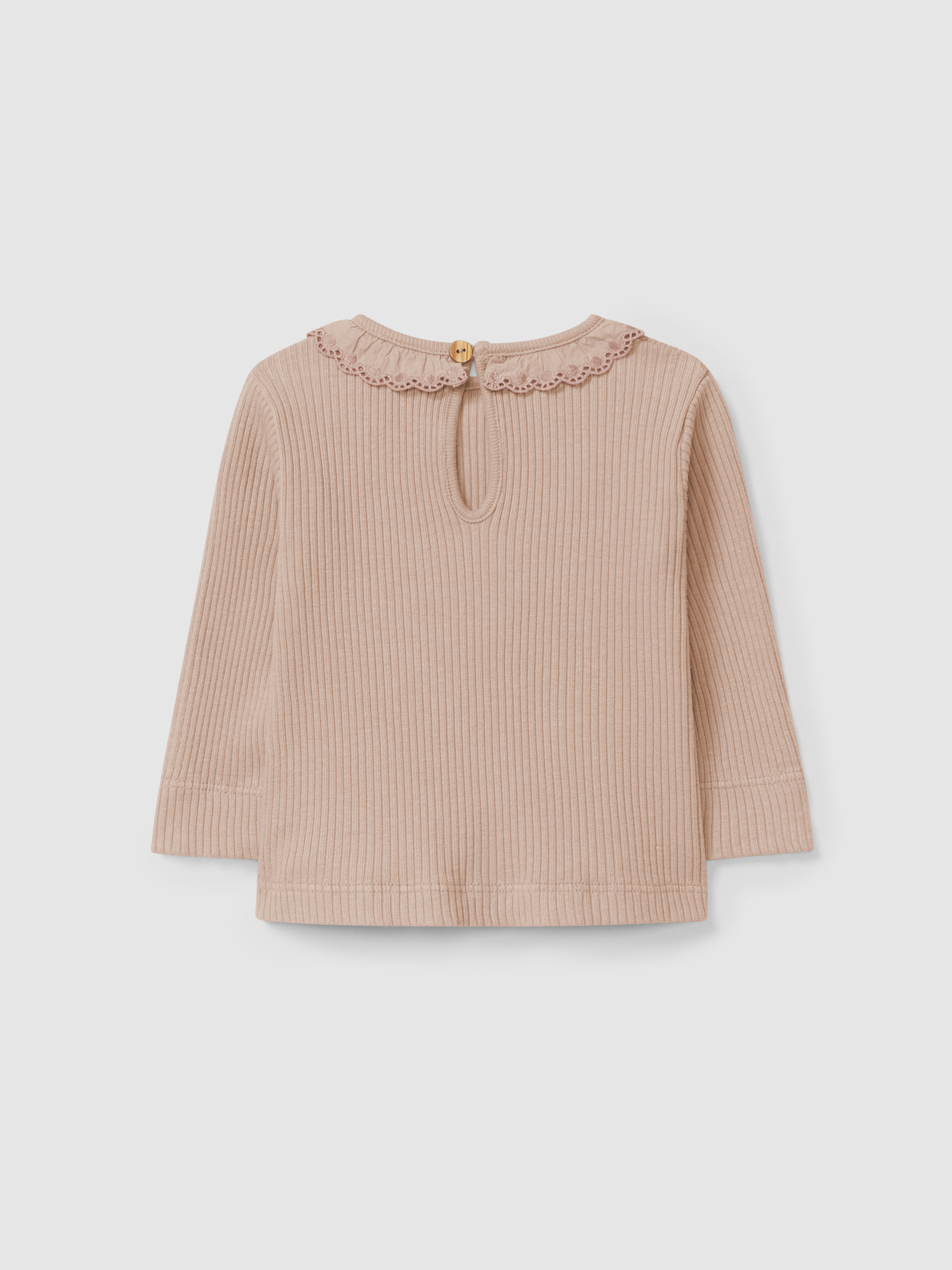 Longsleeve in ribbed jersey with ruffled collar